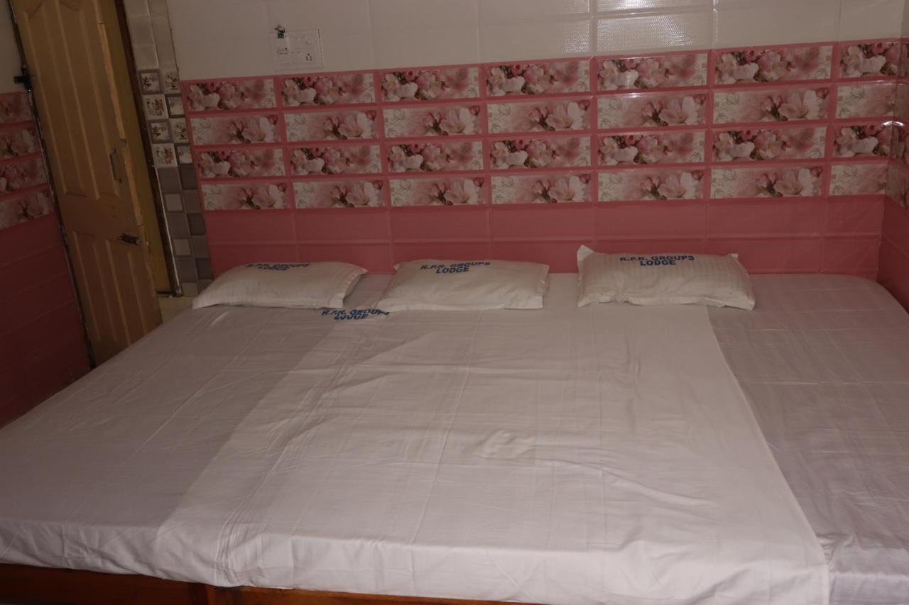 Annaiyin Hotel King Palace Velanganni Bagian luar foto